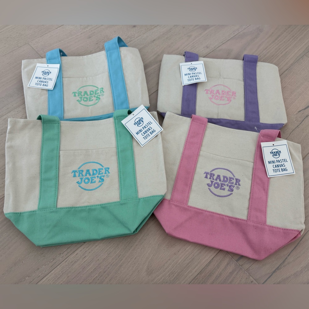 TRADER JOES 2025 MINI CANVAS PASTEL $12 EACH/$45 SET